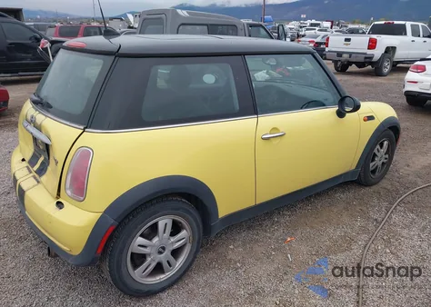 2006 Mini Cooper из США, поврежденный, VIN WMWRC33596TJ74063